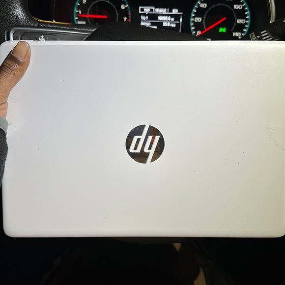 HP LAPTOP FOR SELL
